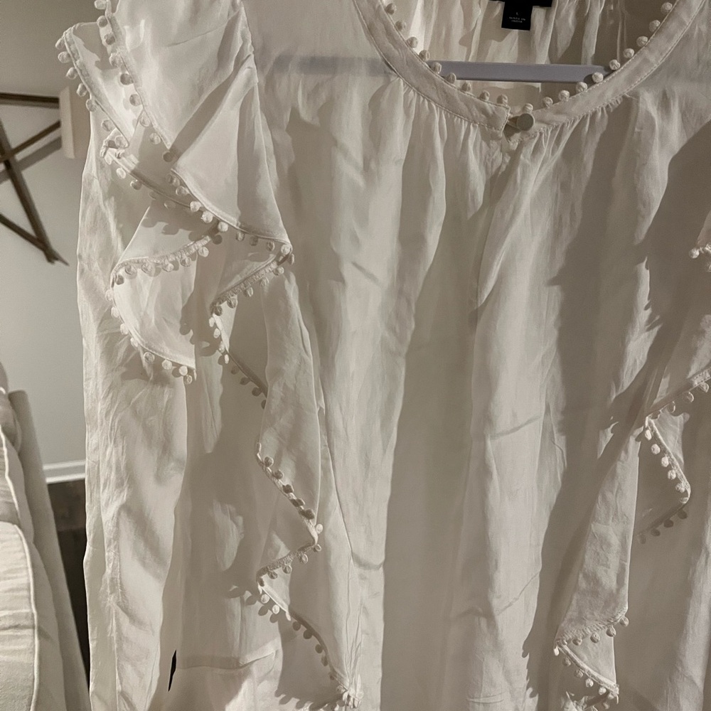 Elegant White Ruffled Top - Picture 2 of 3